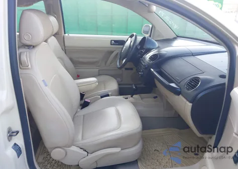 2006 Volkswagen New Beetle 2.5 z USA, uszkodzony, nr VIN 3VWRW31C66M405279